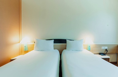 Molins de Rei Hotel | ibis Barcelona Molins de Rei
