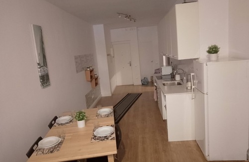 Navas Apartment | Kaila's House
