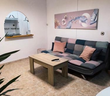 Rincon de Loix Apartment | Kalifornia Benidorm Playa Piscina, Terraza Privada y Parking Gratis