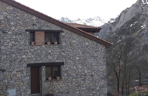 Sotres House | La Cabaña de Severina