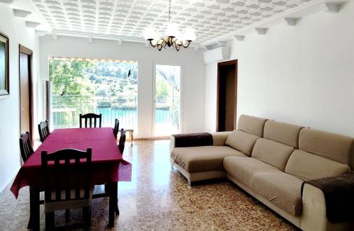 Ossa de Montiel House | La Casa de la Laguna