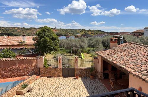 Navalpino House | La Cerquilla del Médico