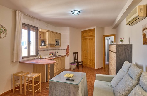 Zuheros Apartment | La Cruz-Zuheros Studio: Cozy Retreat in One of Andalusia’s Most Beautiful Villages