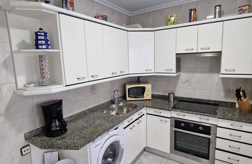 Distrito Llano Apartment | La Cueva de Gonza - Para 5 pax