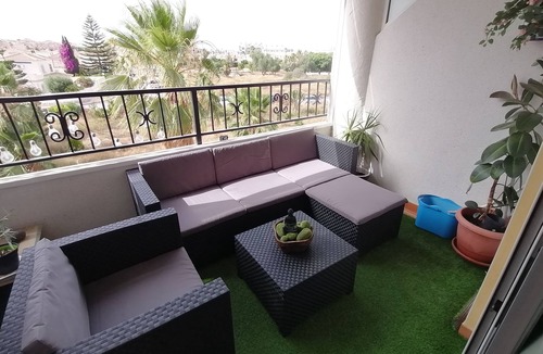 Flamenca Beach Apartment | La Mirada - Spacious Apartment close to the Beach, Restaurants, Shopping Centres