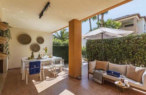 Platja de l'Arenal Apartment | La Palmera