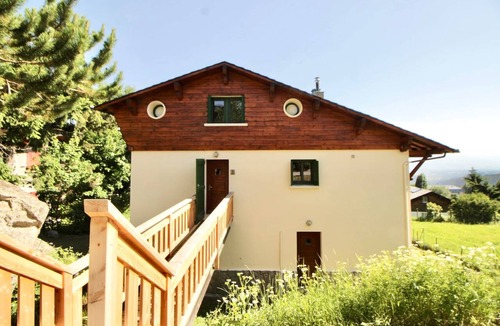 Font-Romeu-Odeillo-Via House | La Passerelle