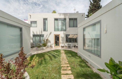Historical Center Apartment | 'Laguna Cool Living Vintage 7' with Shared Terrace, Shared Garden and Wi-Fi