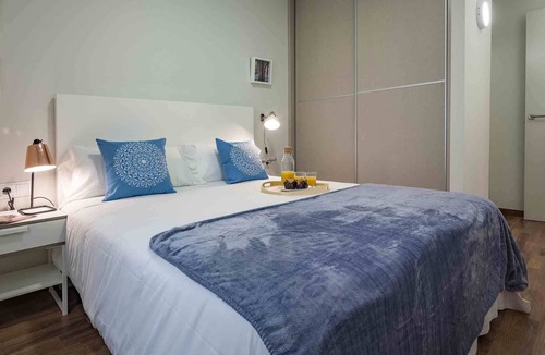 El Raval Apartment | Large 3 bedroom near La Boqueria