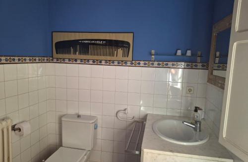 Argentona Apartment | LES ALZINES piscina Privada! B&B No cocina