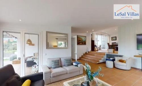 Tossa de Mar Villa | Lesal Villas Rentals, Villa Mar Azul, Tossa de Mar