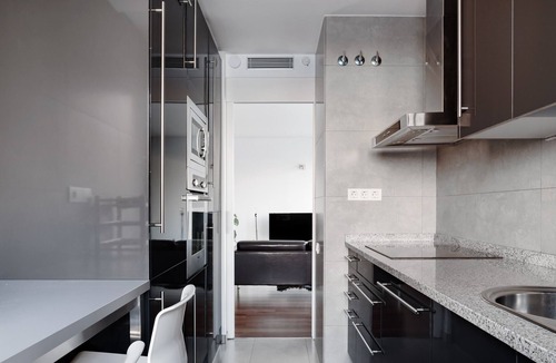 L'Hospitalet de Llobregat Apartment | Light-Filled New Apartment next to Fira Barcelona.