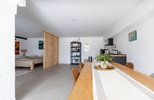 Teia Apartment | Loft apartment with pool, sea and Barcelona views