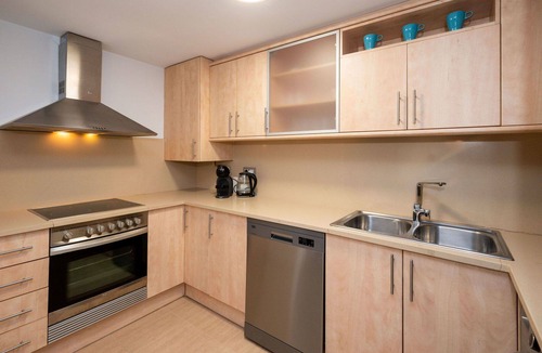 Malgrat de Mar Apartment | Lovely apartment for 3 guests with A/C, WIFI, TV and balcony