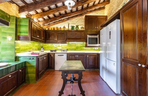 Vilademuls House | Luxuriöses katalanisches Bauernhaus aus dem 16. by Interhome