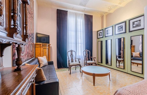 Canet de Mar Apartment | Luxury Suite/Studio