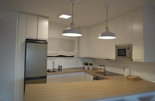 Velilla-Taramay Apartment | M&A Apartamento de Playa con Garaje