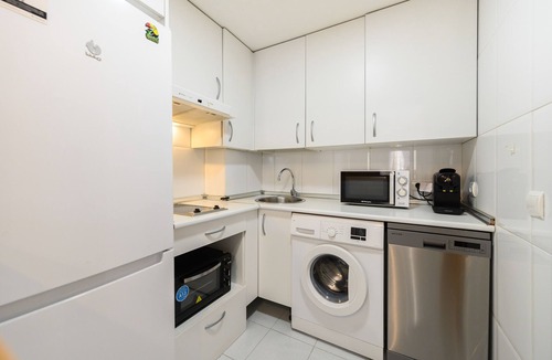 Rejas Apartment | M (SAM12) Fantastic one bedroom apartment in Madrid