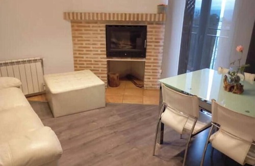 Mijares Apartment | Mabel House Sierra de Gredos - Fireplace, views and nature