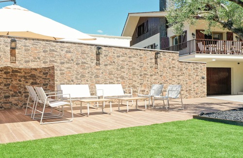 Sant Feliu de Pallerols Cottage | Majordoms Art – Holiday Cottage in Sant Feliu de Pallerols, La Garrotxa