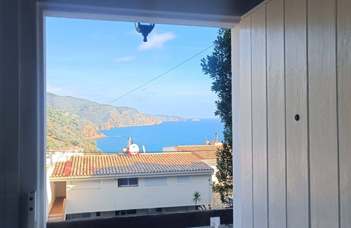 Salionc Apartment | Mar, Montaña y Relax con Vistas al mar