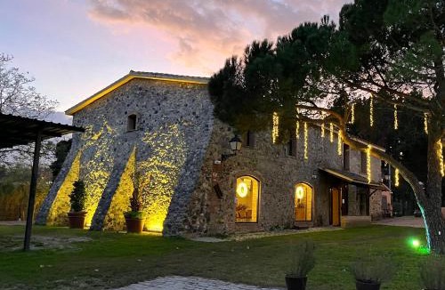 Hostalric Villa | MASIA PUIG PIQUÉ - Piscina, jardín, porcho, BBQ, WIFI - 20 PERSONAS