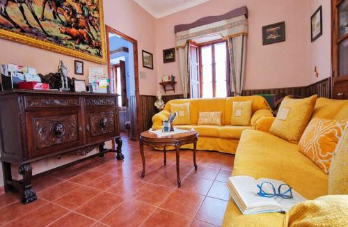 Cenizate House | Medieval country house Señorío de Montero