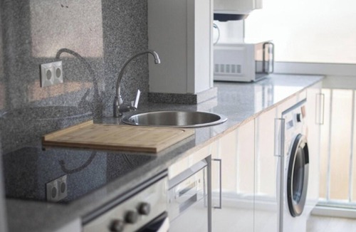 Tarragona Apartment | Modern apartment in city center, near university