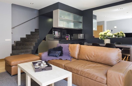 la Vila de Gracia Apartment | My Space Barcelona penthouse in Gràcia with terrace and pool for 6 pax