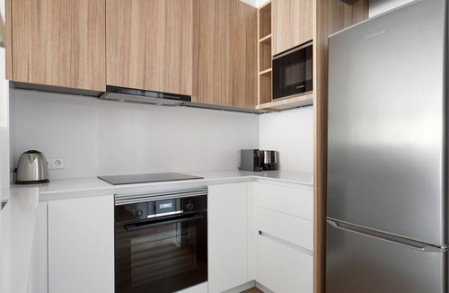 la Vila de Gracia Apartment | New Build Vila de Gràcia 2BR w/Pool & Roof, by Blueground
