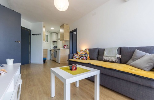 Cubelles Apartment | Nice apartment for 3 people with A/C, WIFI and TV