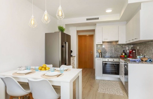 Sant Antoni de Calonge Apartment | Nice apartment for 4 guests with WIFI, A/C, TV and balcony