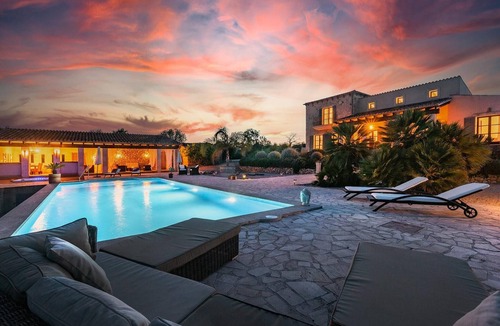Montuiri House | Nice home in Porreres with private swimming pool, can be inside or outside