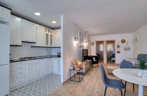 Platja d'Aro Apartment | Nice renovated apartment for 4 people, 10 minutes walk from the beach