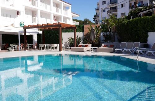 Santa Eulalia del Rio Apartment | Oasis Sa Tanca Apartments by Typic Hotels