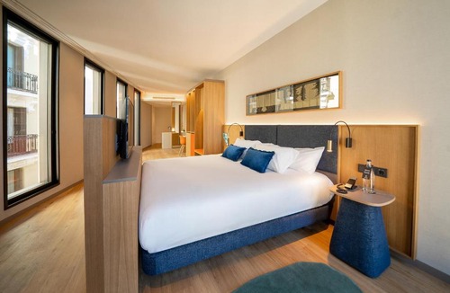 Palacio Hotel | Ocean Drive Madrid