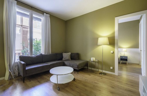 Sant Gervasi Apartment | Ola Living Aribau 4 Hab 3 baños