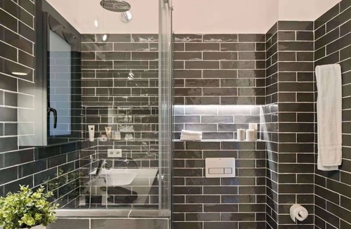 L'Antiga Esquerra de l'Eixample Apartment | Pau Claris | Design 1BR home near Paseo de Gracia