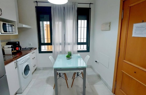 Encarnacion-Regina Apartment | Peaceful studio for couples in Seville center