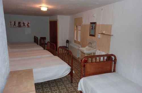 Ribes De Freser House | Pensión Fonda Vilalta