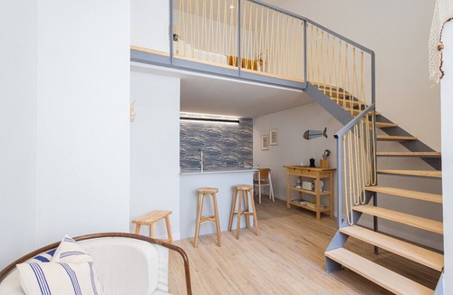 Camins al Grau Apartment | Pirate Duplex VII | 4 Guests | AC WiFi | 15 min Oceanografic