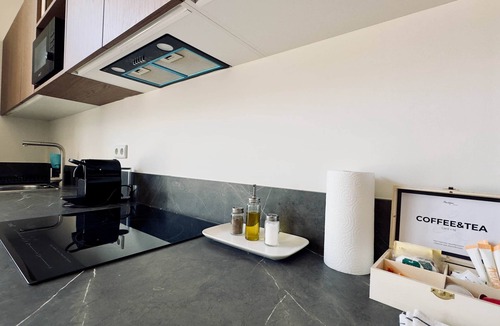 Pobles del Sud Apartment | Plaza Tower - Apartment -10
