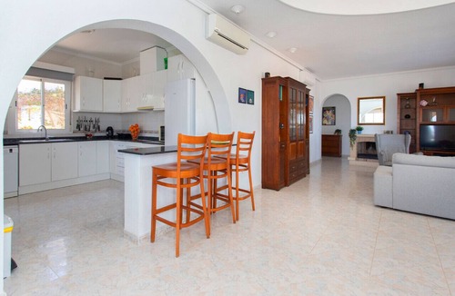 Quesada Villa | Private Detached Villa with Amazing Views!