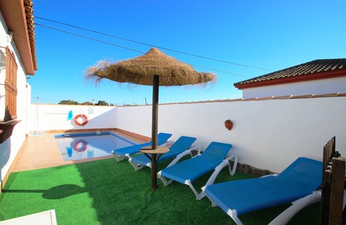 Conil de la Frontera House | Private Pool, comfortable holiday home in rural Conil - Casa Petri