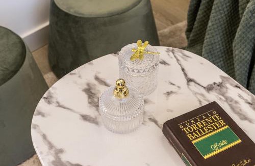 Chamberi Apartment | Queen's Chamberí Boutique II - Alojamiento Corta Estancia