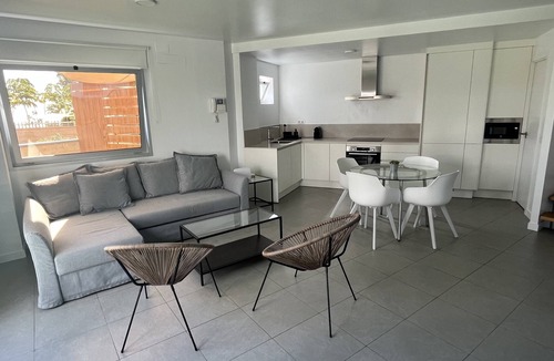 El Medano Apartment | Renovated duplex right in front of the beach