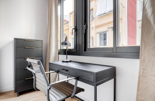 la Vila de Gracia Apartment | Renovated Vila de Gràcia 2BR, by Blueground