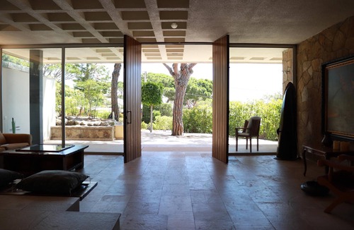 Cabrils House | ROMANI - House with private pool. Capacity up to 17 people. 20 minutes Barcelona