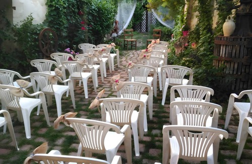 Villarrubia de Santiago Apartment | Room 4 with Private Garden - El Sueño De Lucrecia, Toledo