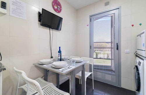 El Port Apartment | Room Luna FIRA - King Size Bed